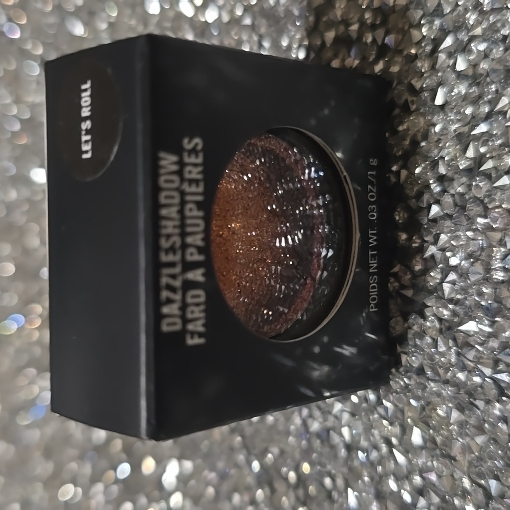 ❇️🧚‍♀️LET'S ROLL Mac DISCONTINUED Dazzleshadow Eye Single NWT - Picture 7 of 7